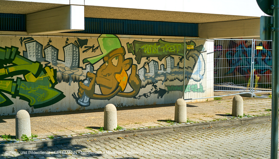 04.09.2019 - Einkaufs- und Wohnzentrum Quiddestraße in Neuperlach